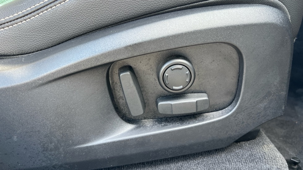 Used Jaguar F-Pace 2023 for sale - 76868667: Photo 52