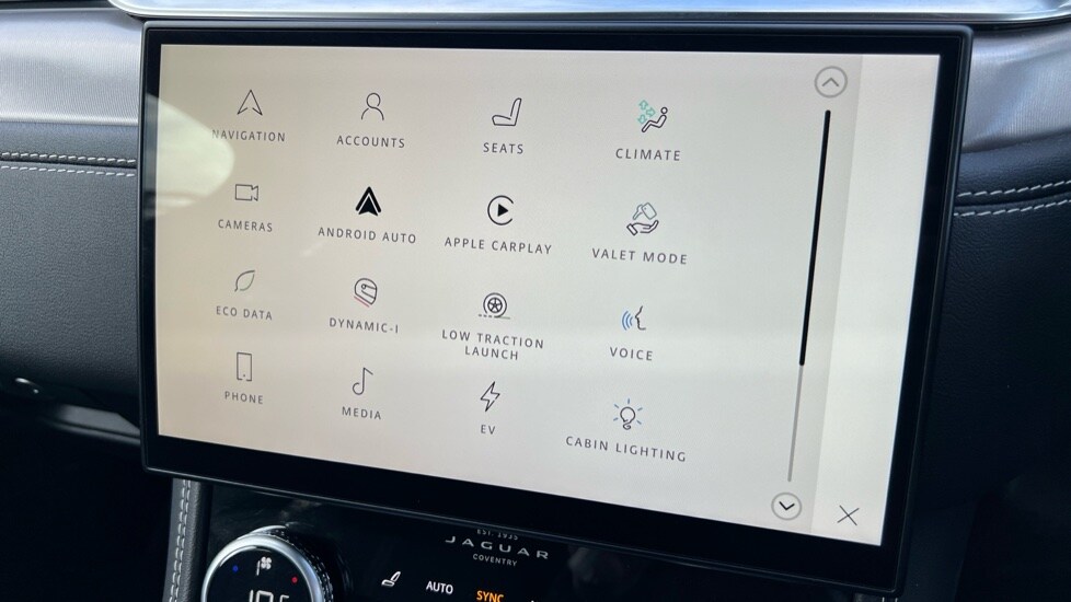 Used Jaguar F-Pace 2023 for sale - 76868667: Photo 60