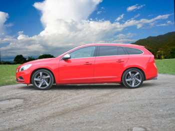 Used Volvo V60 2013 for sale - 74593576: Photo