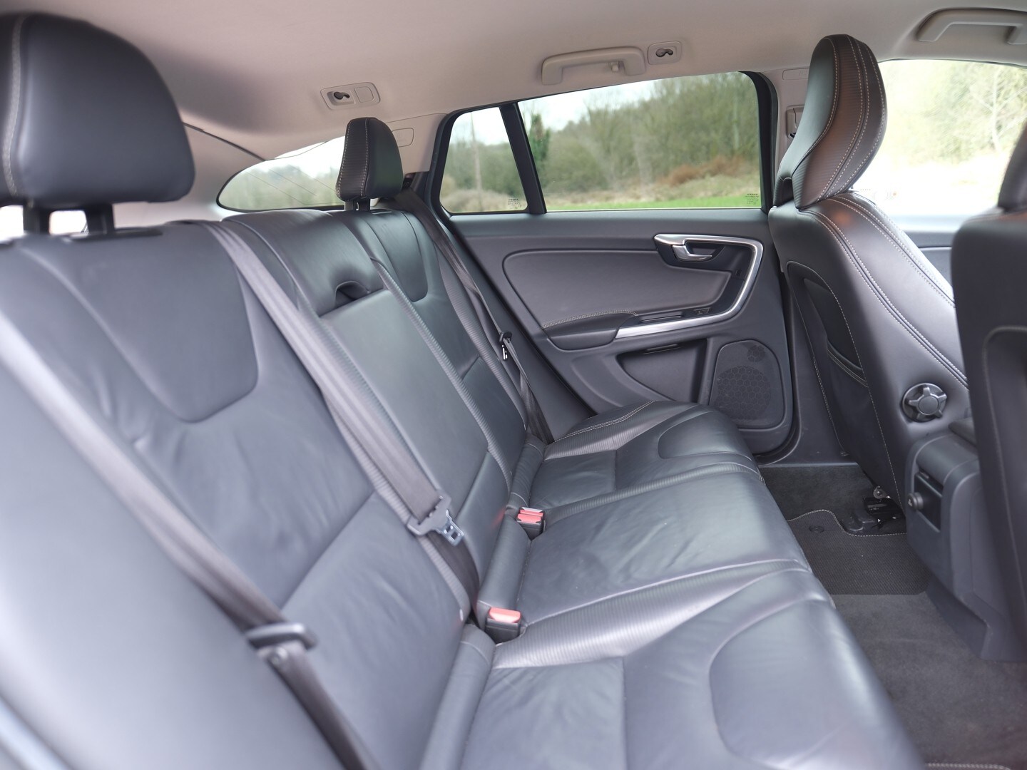 Used Volvo V60 2024 for sale - 74593576: Photo 51