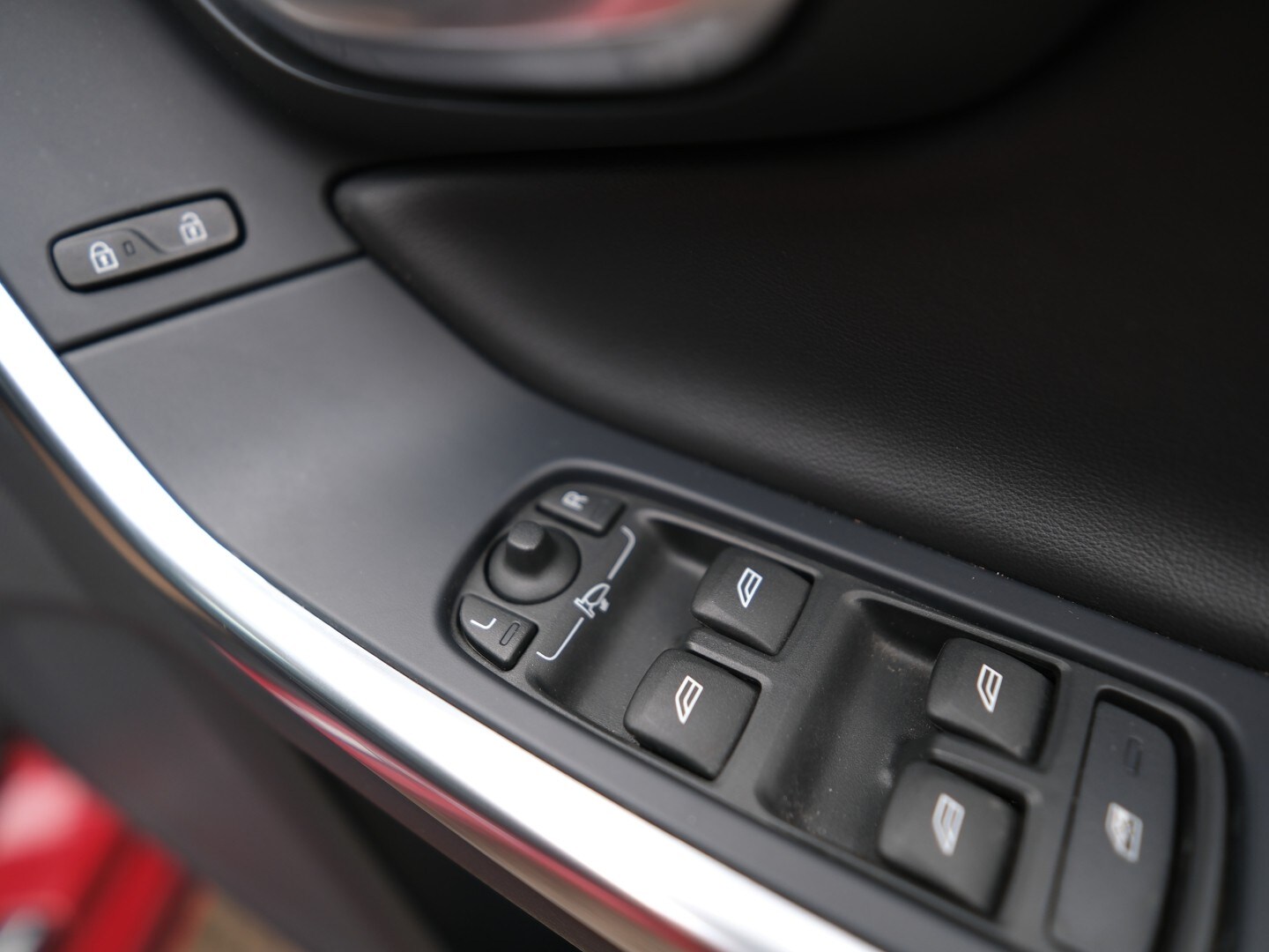 Used Volvo V60 2024 for sale - 74593576: Photo 60