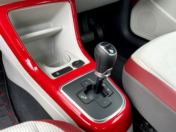 Used Volkswagen up! 2024 for sale - 75676918: Photo 25