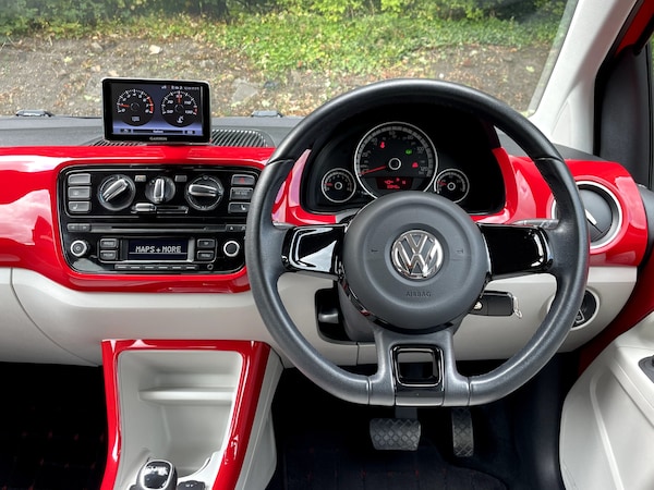Used Volkswagen up! 2024 for sale - 75676918: Photo 39