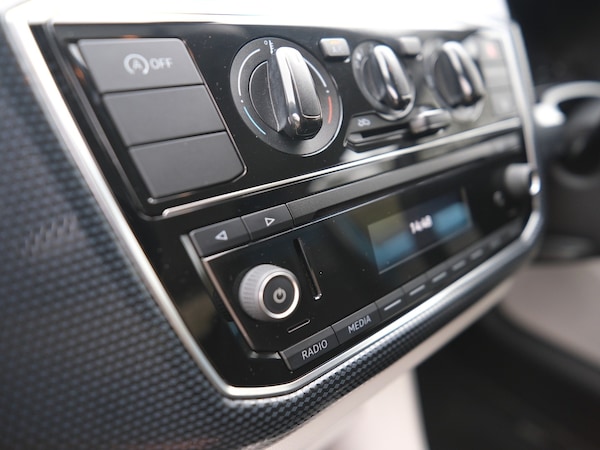 Used Volkswagen up! 2025 for sale - 75676892: Photo 9