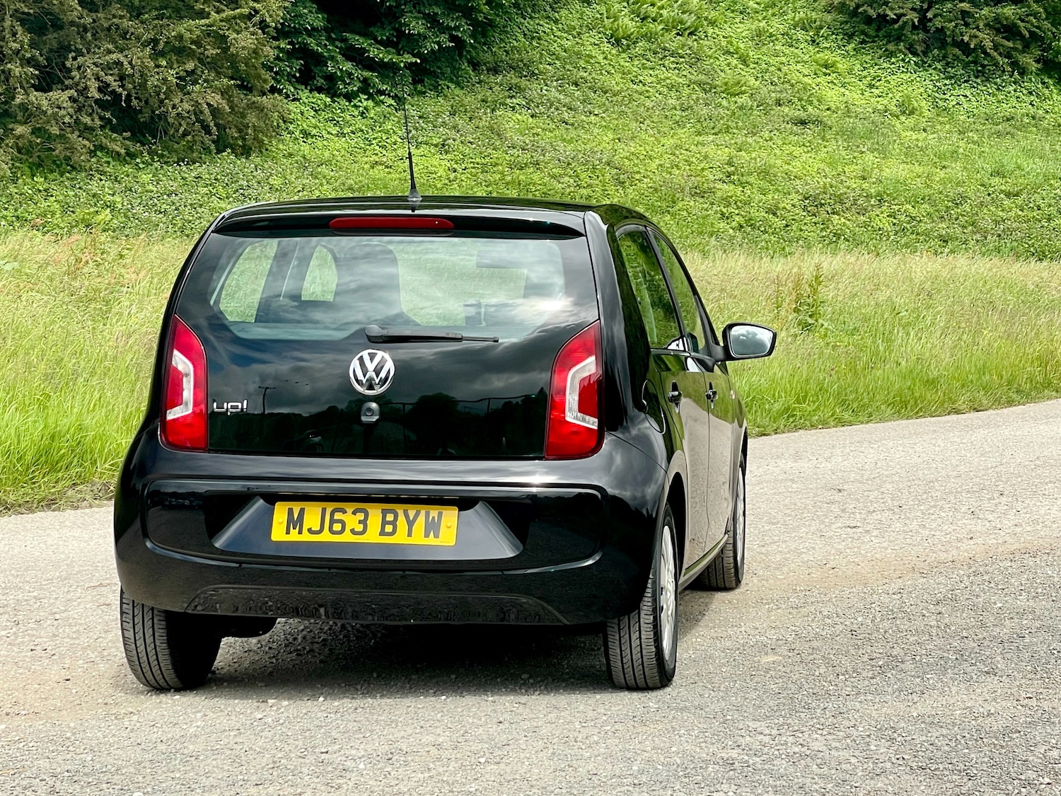 Used Volkswagen up! 2024 for sale - 76697883: Photo 25