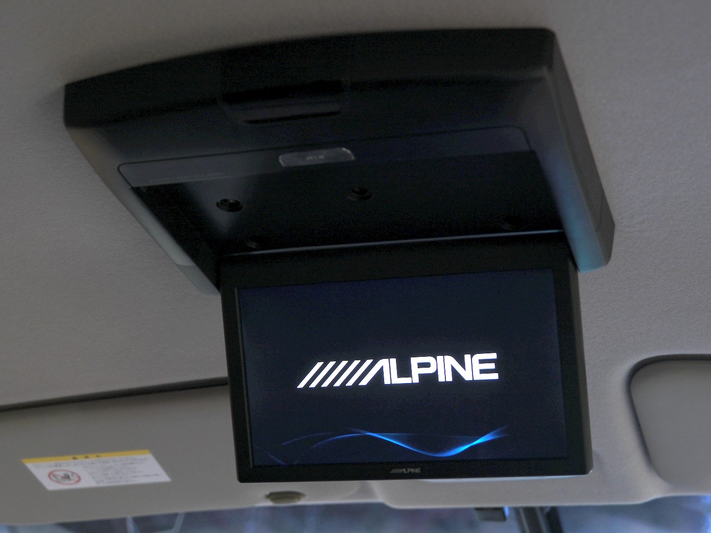 Used Nissan Serena 2025 for sale - 76883984: Photo 10