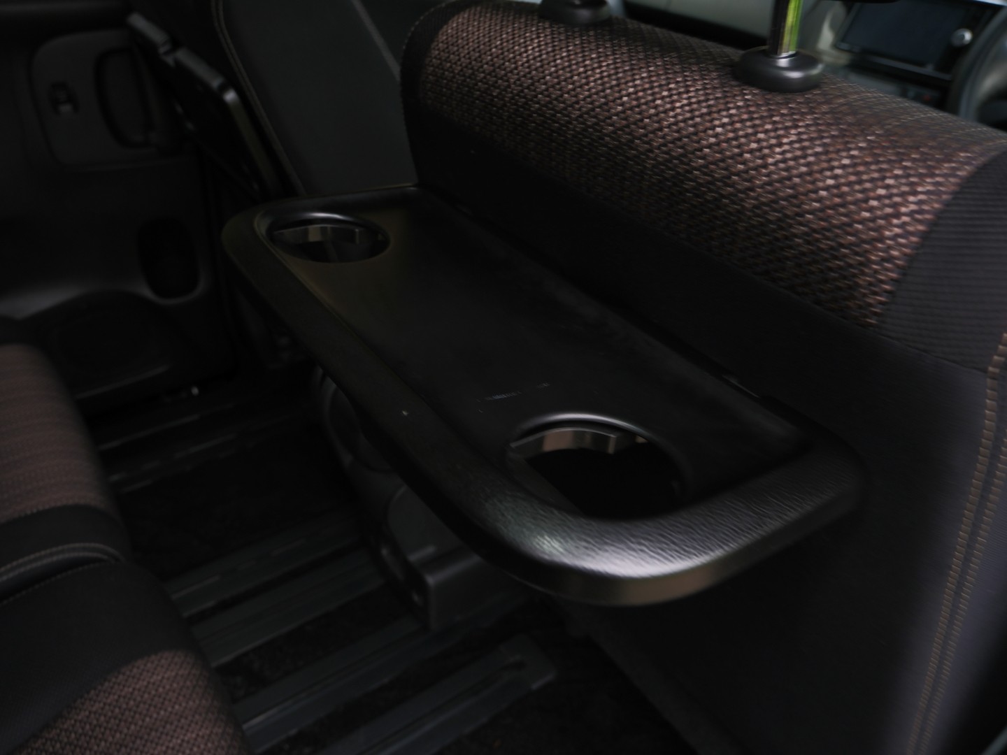 Used Nissan Serena 2025 for sale - 76883984: Photo 28