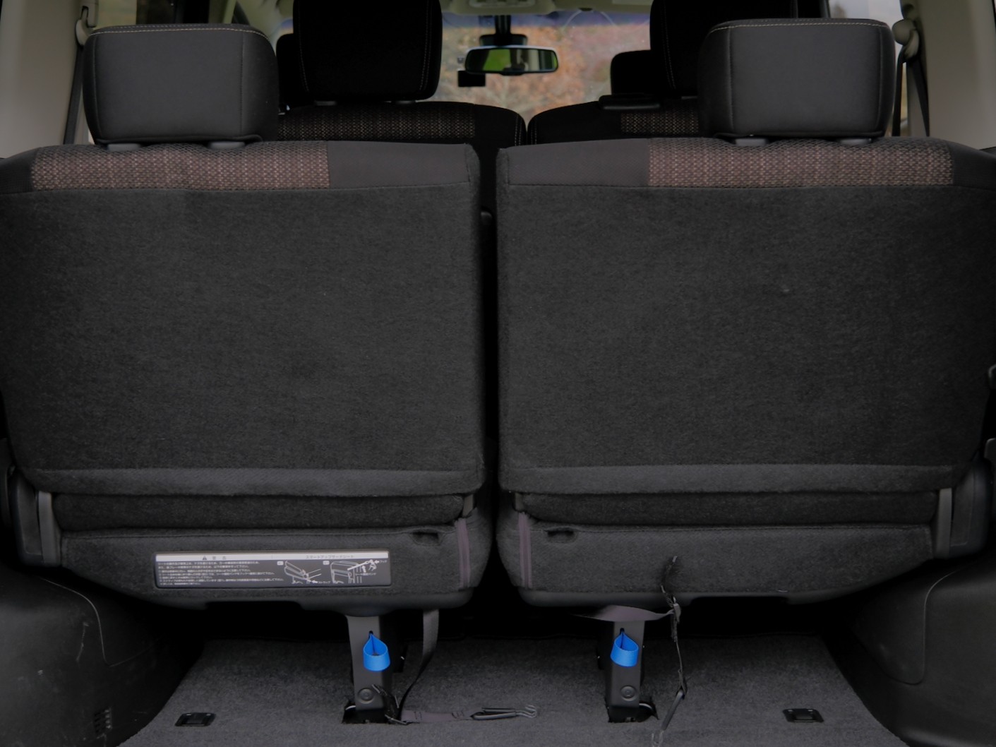 Used Nissan Serena 2025 for sale - 76883984: Photo 40