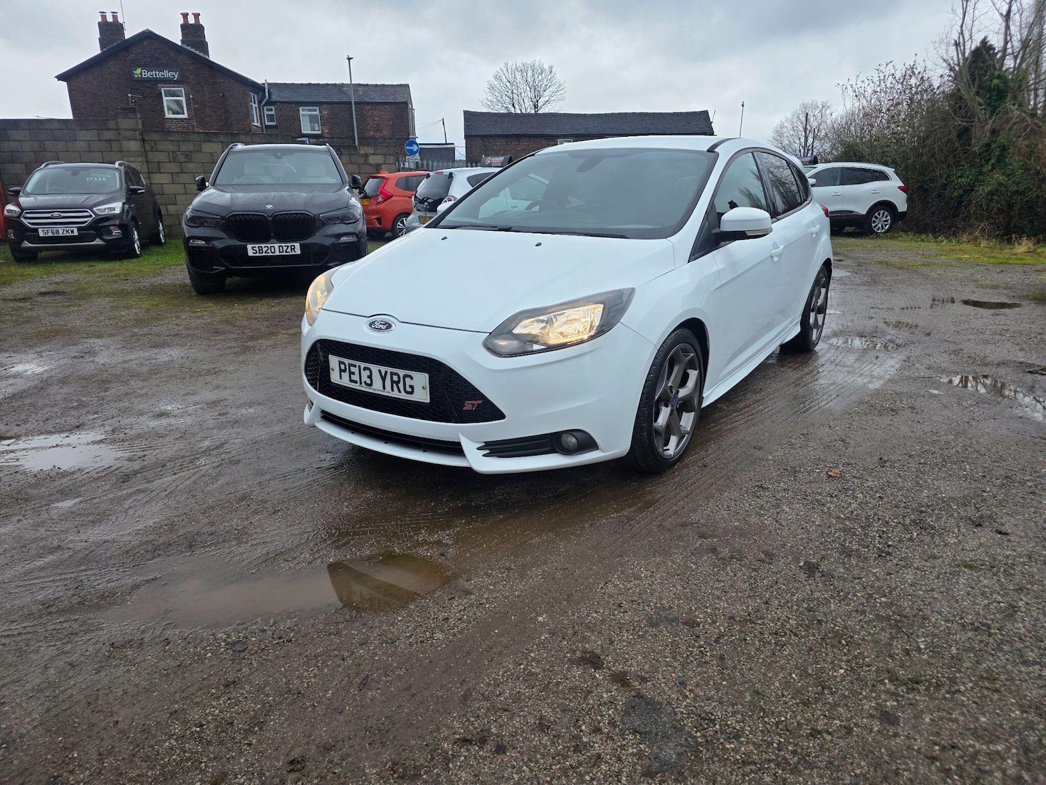 Used Ford Focus 2013 for sale - 77175267: Photo 3