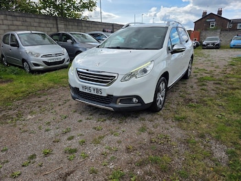 Used Peugeot 2008 2015 for sale - 75809189: Photo