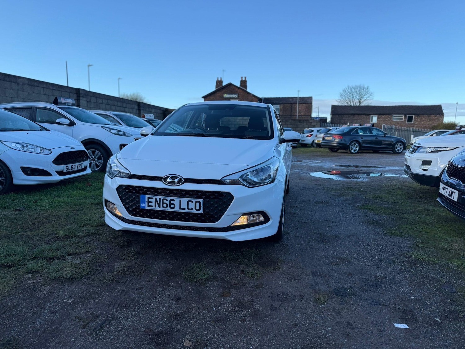 Used Hyundai i20 2017 for sale - 76759457: Photo 1