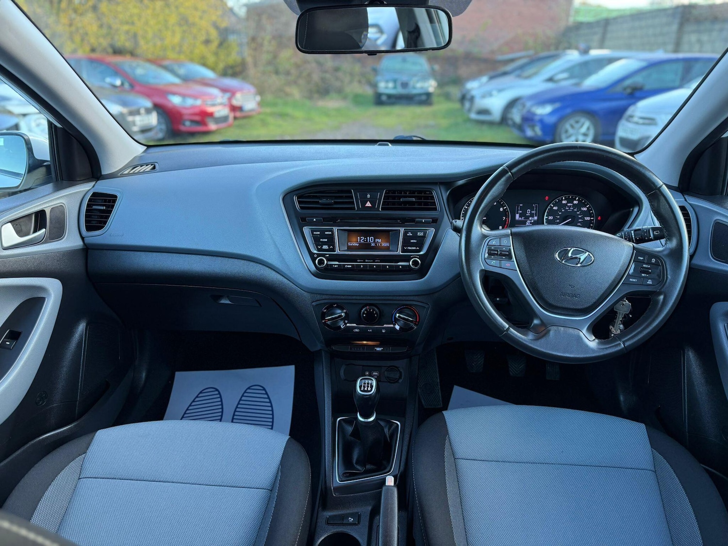 Used Hyundai i20 2017 for sale - 76759457: Photo 11