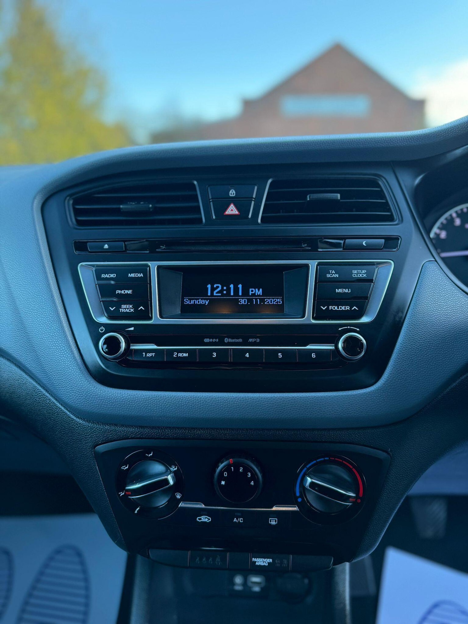 Used Hyundai i20 2017 for sale - 76759457: Photo 17