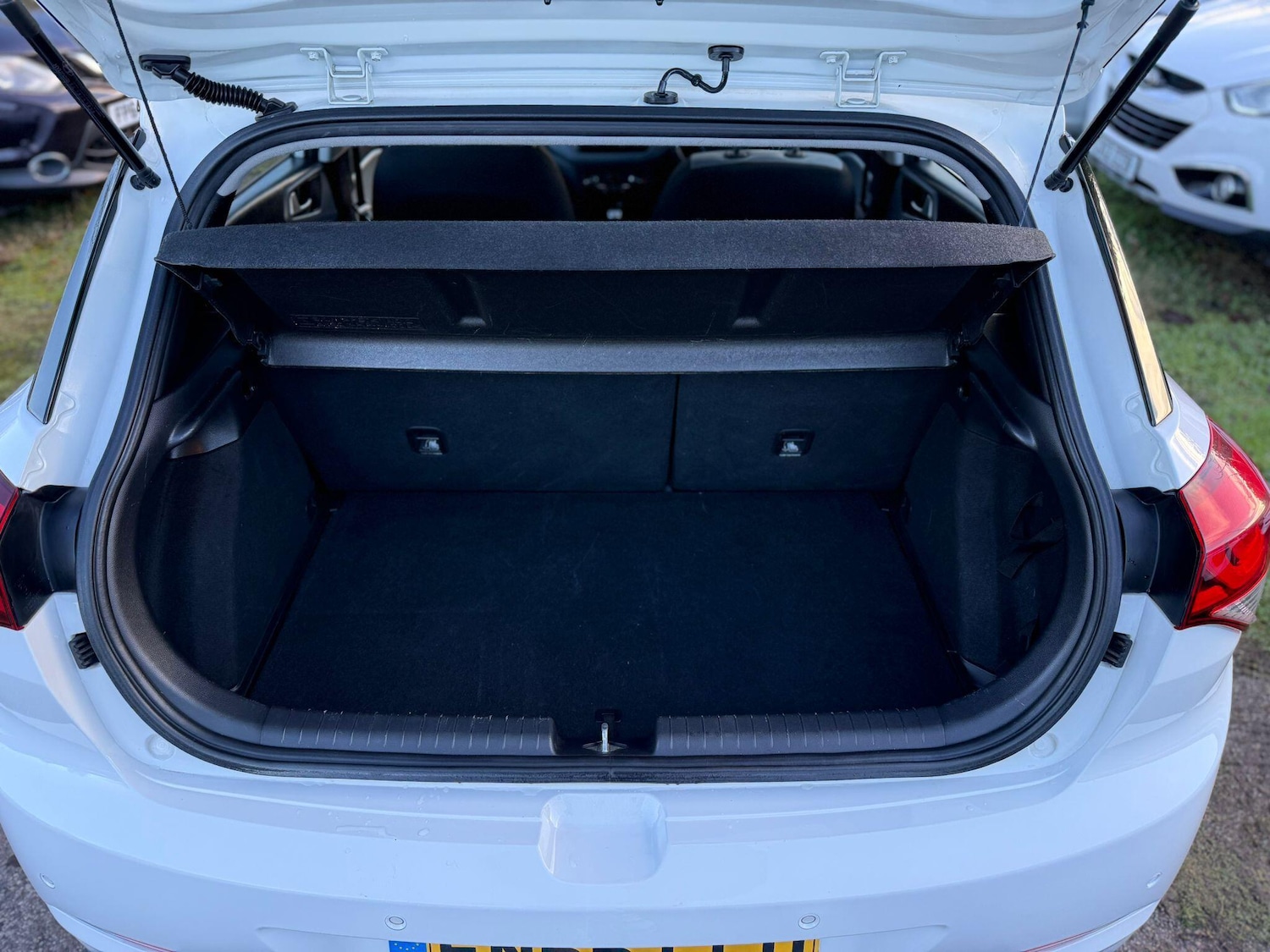 Used Hyundai i20 2017 for sale - 76759457: Photo 23