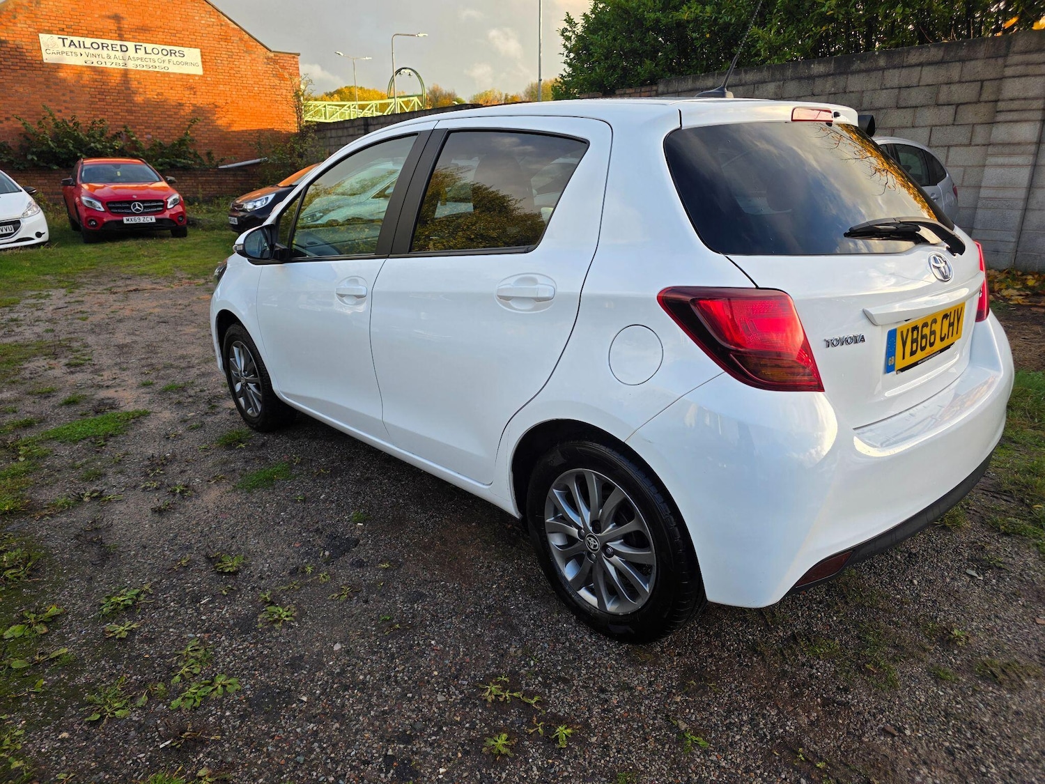 Used Toyota Yaris 2016 for sale - 76432799: Photo 10