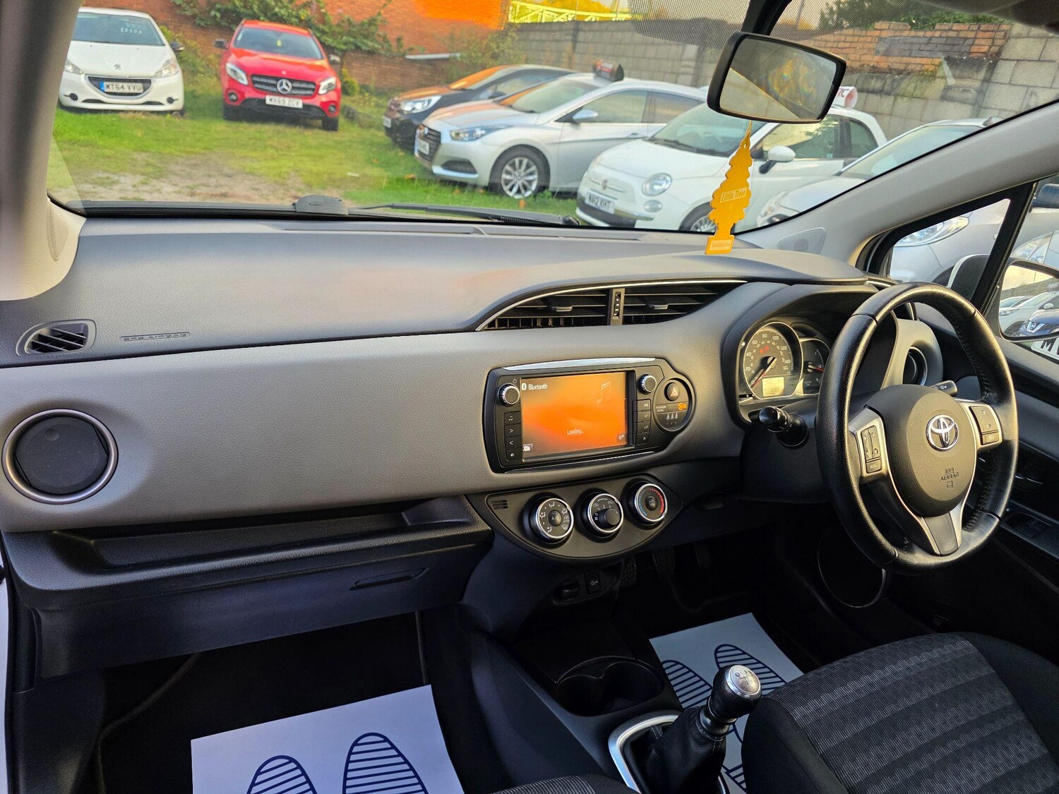 Used Toyota Yaris 2016 for sale - 76432799: Photo 14