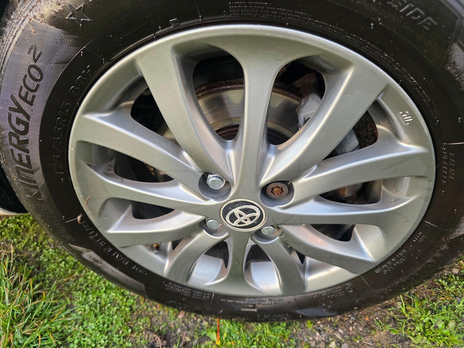 Used Toyota Yaris 2016 for sale - 76432799: Photo 30