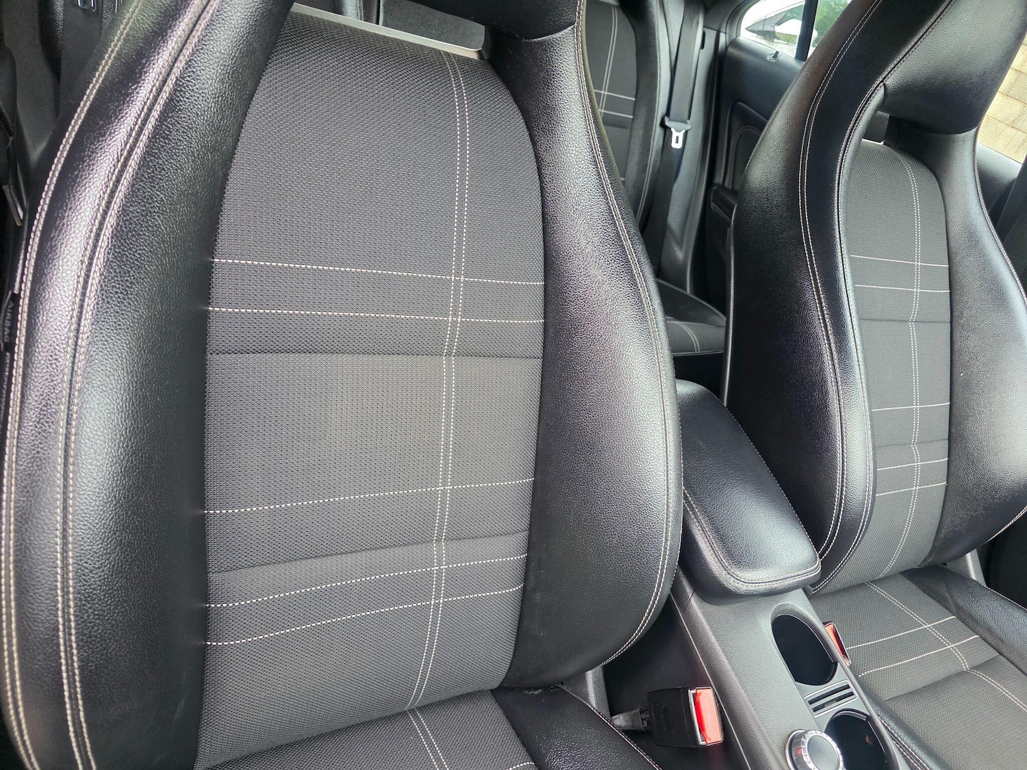 Used Mercedes-Benz CLA 2015 for sale - 76512537: Photo 22