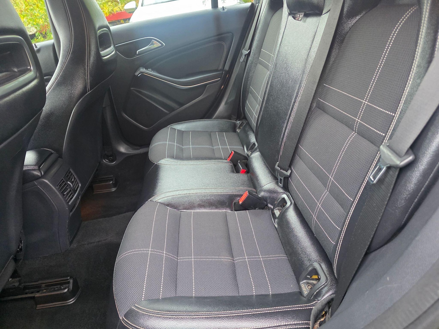 Used Mercedes-Benz CLA 2015 for sale - 76512537: Photo 29