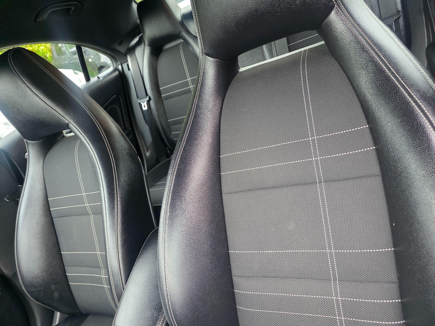 Used Mercedes-Benz CLA 2015 for sale - 76512537: Photo 30