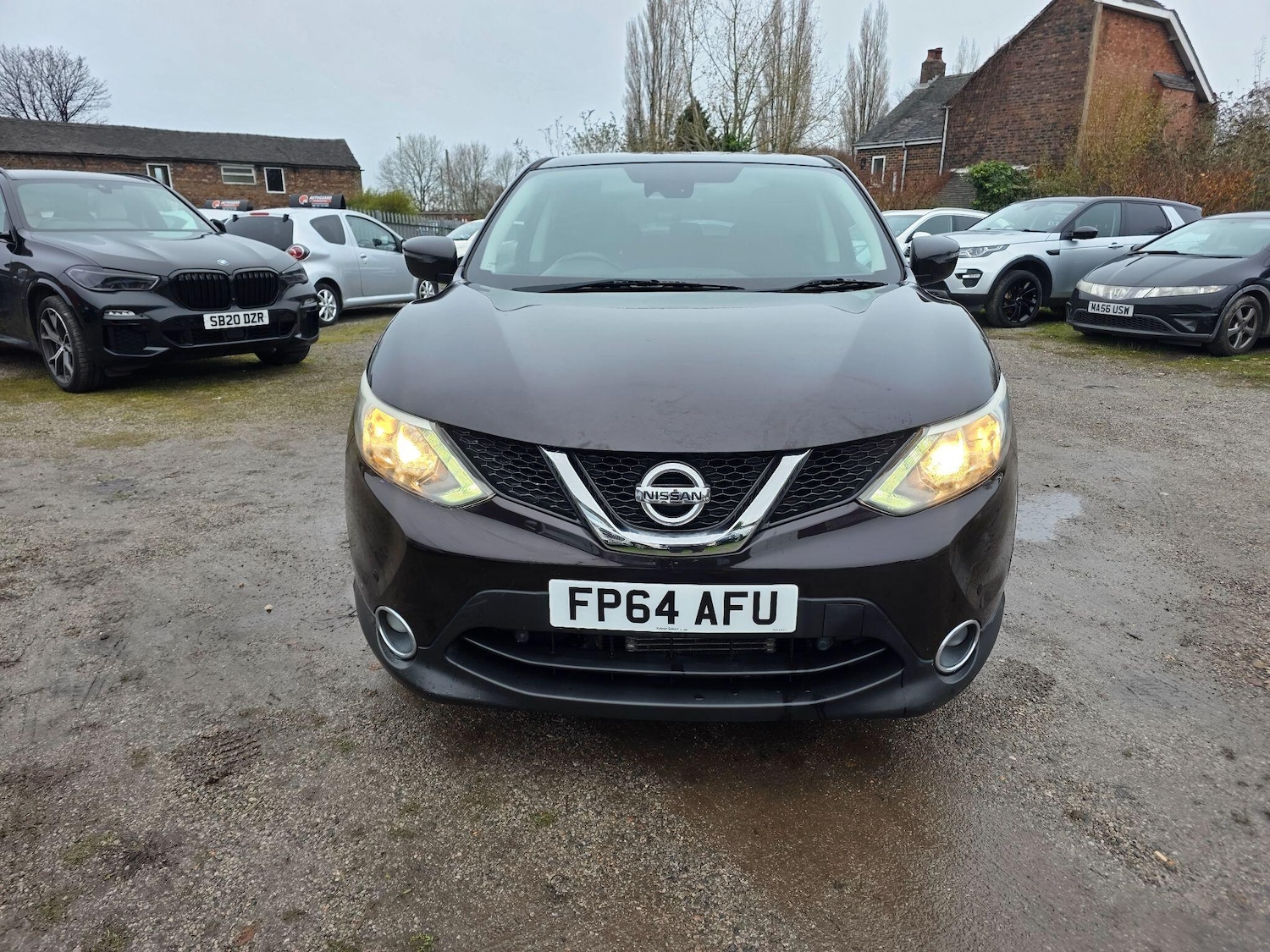 Used Nissan Qashqai 2014 for sale - 76714180: Photo 2