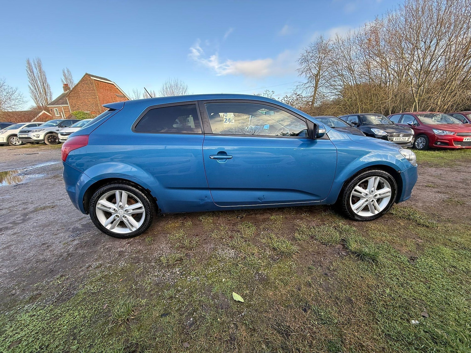 Used Kia Pro Ceed 2012 for sale - 77049775: Photo 10