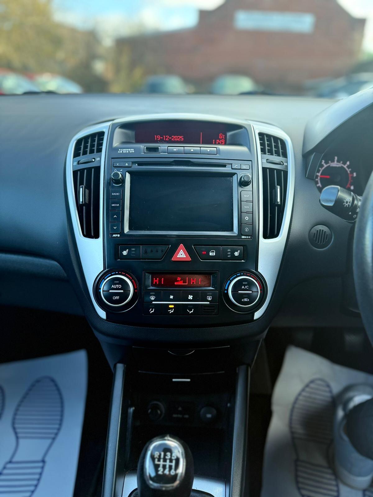 Used Kia Pro Ceed 2012 for sale - 77049775: Photo 16