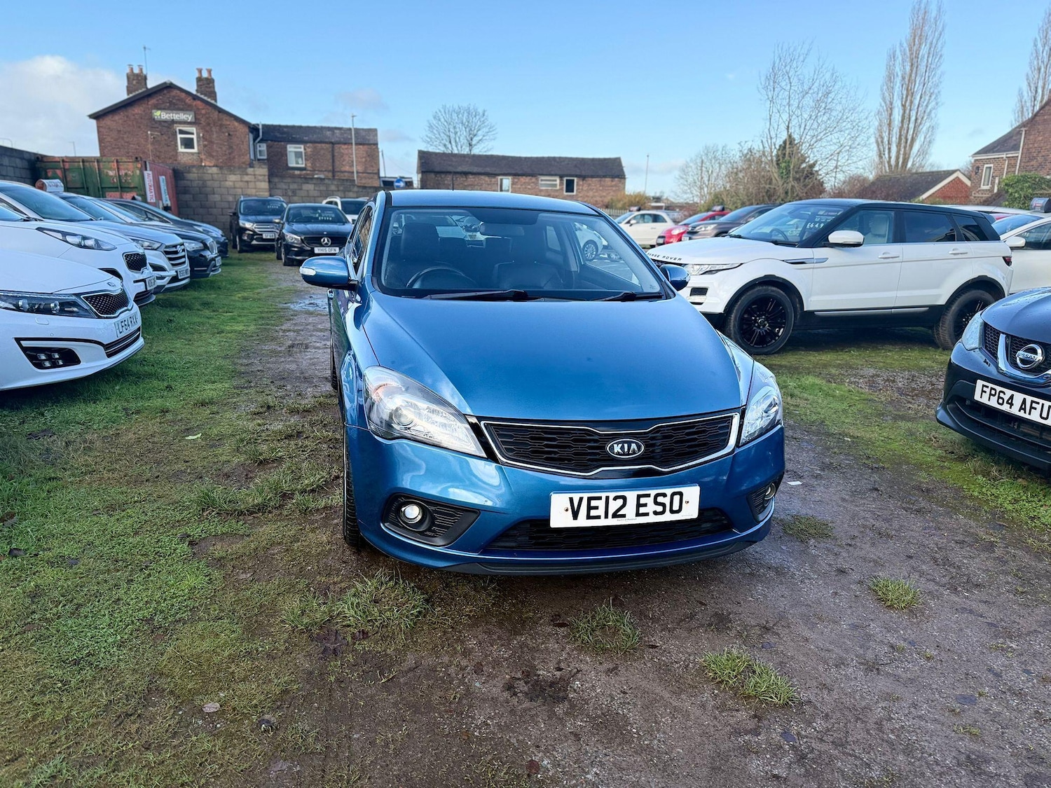 Used Kia Pro Ceed 2012 for sale - 77049775: Photo 2