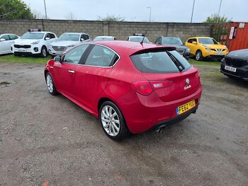 Used Alfa Romeo Giulietta 2012 for sale - 77440266: Photo