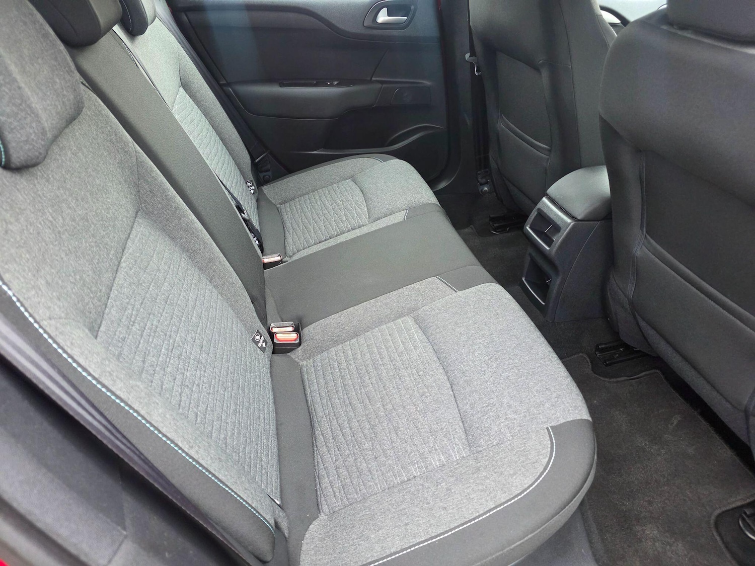 Used Citroen C4 2017 for sale - 76997857: Photo 23