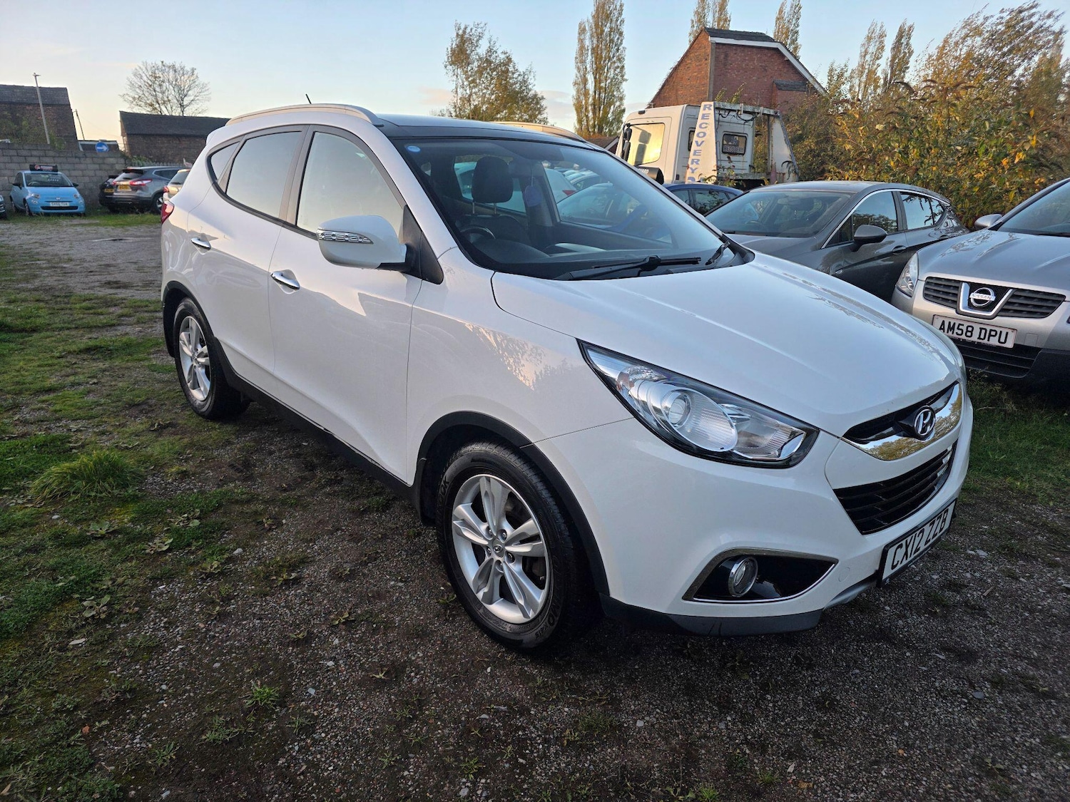 Used Hyundai Ix35 2012 for sale - 76398010: Photo 2