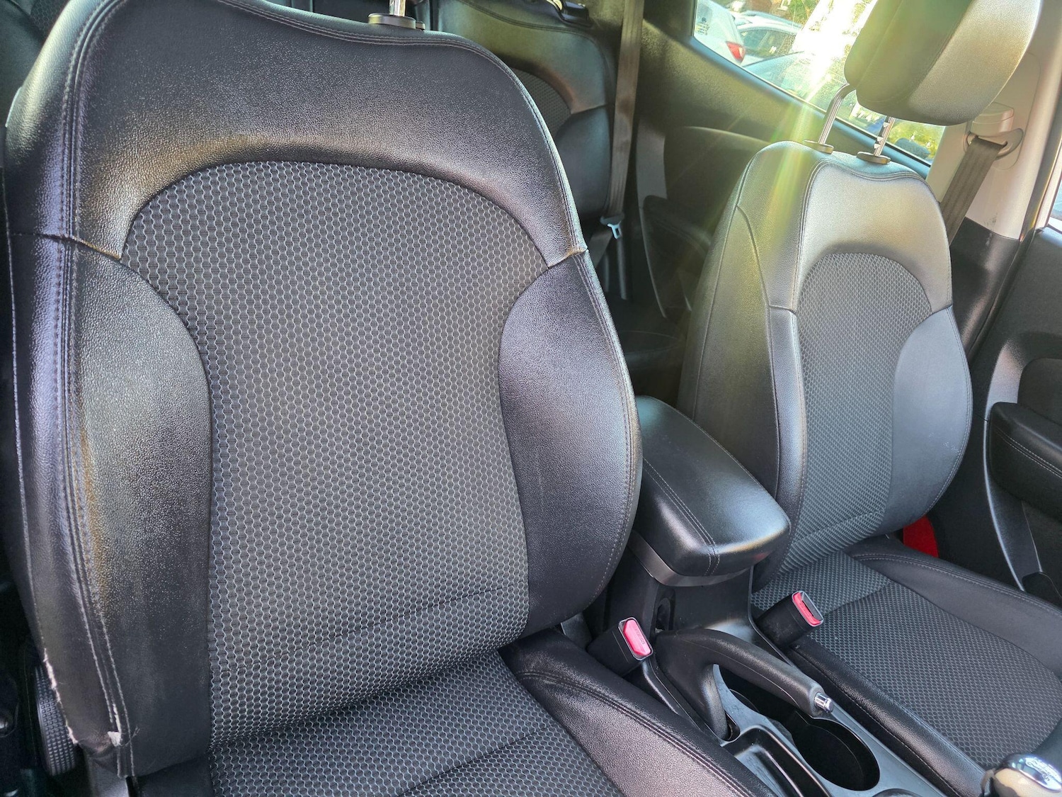 Used Hyundai Ix35 2012 for sale - 76398010: Photo 22