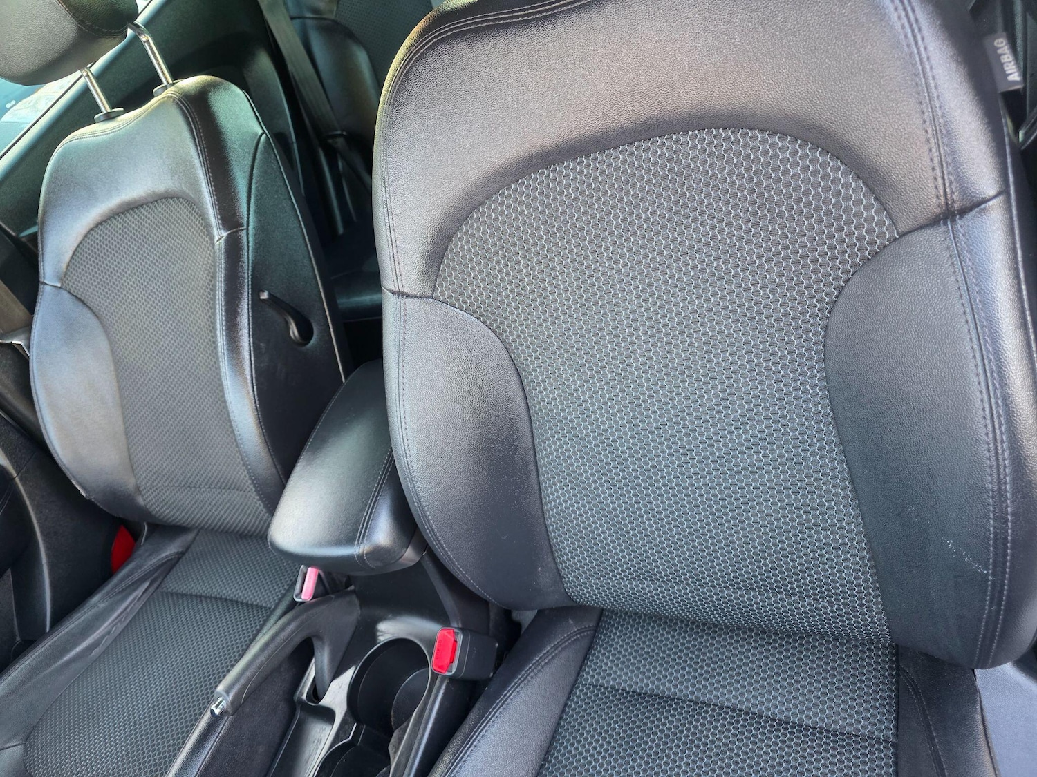 Used Hyundai Ix35 2012 for sale - 76398010: Photo 27