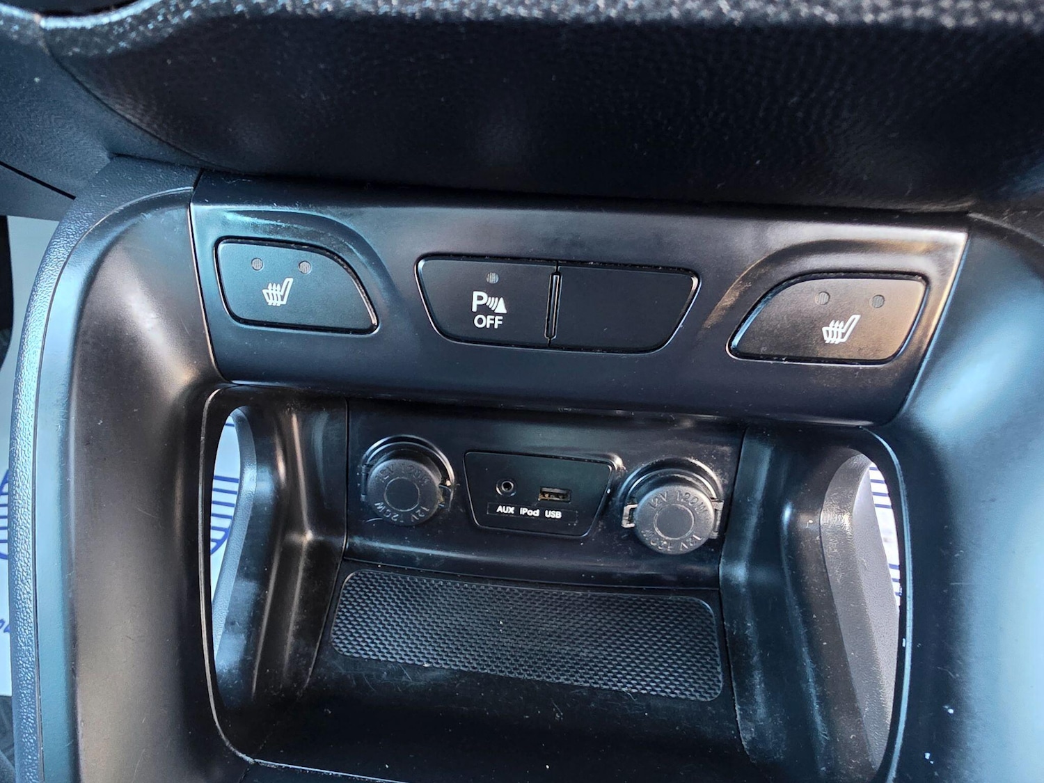 Used Hyundai Ix35 2012 for sale - 76398010: Photo 30