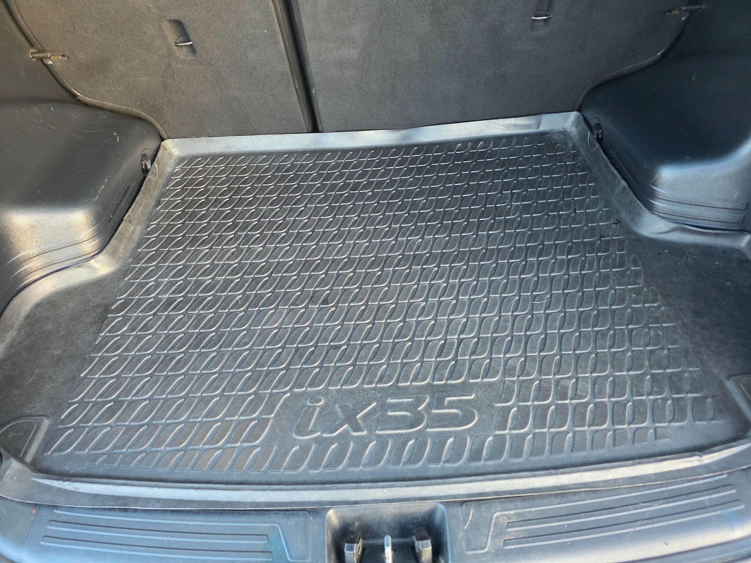 Used Hyundai Ix35 2012 for sale - 76398010: Photo 37