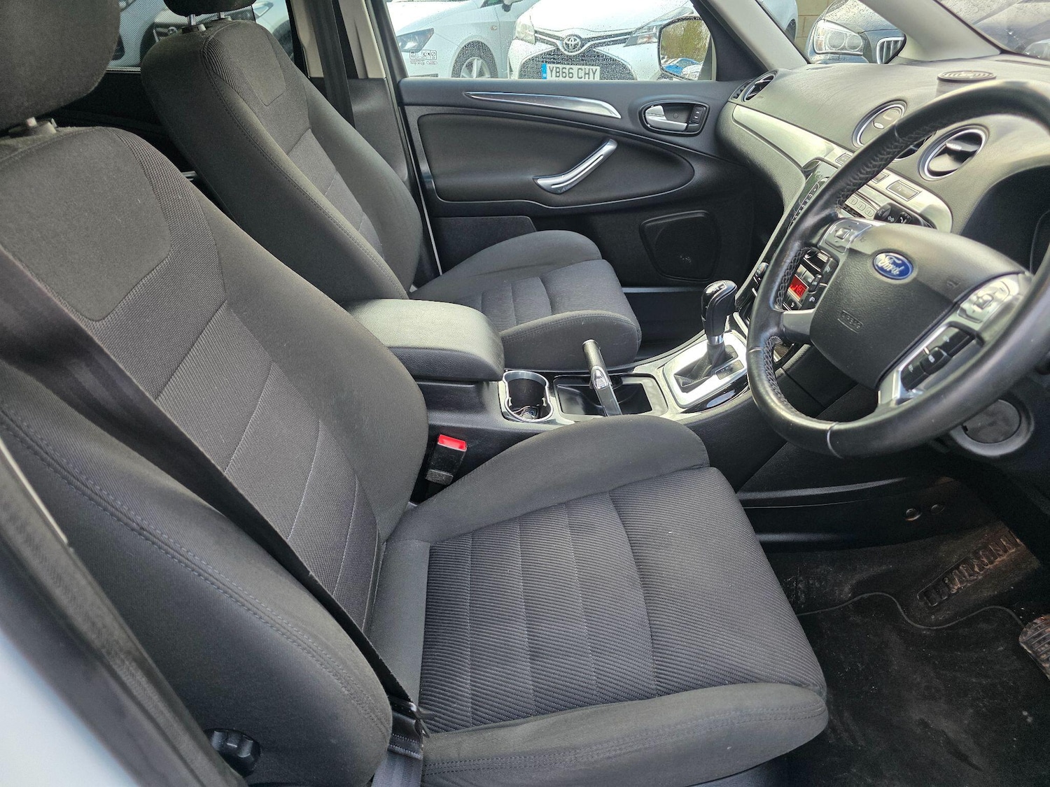 Used Ford S-Max 2012 for sale - 77238091: Photo 16