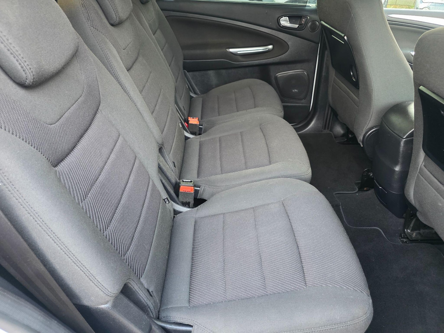 Used Ford S-Max 2012 for sale - 77238091: Photo 18