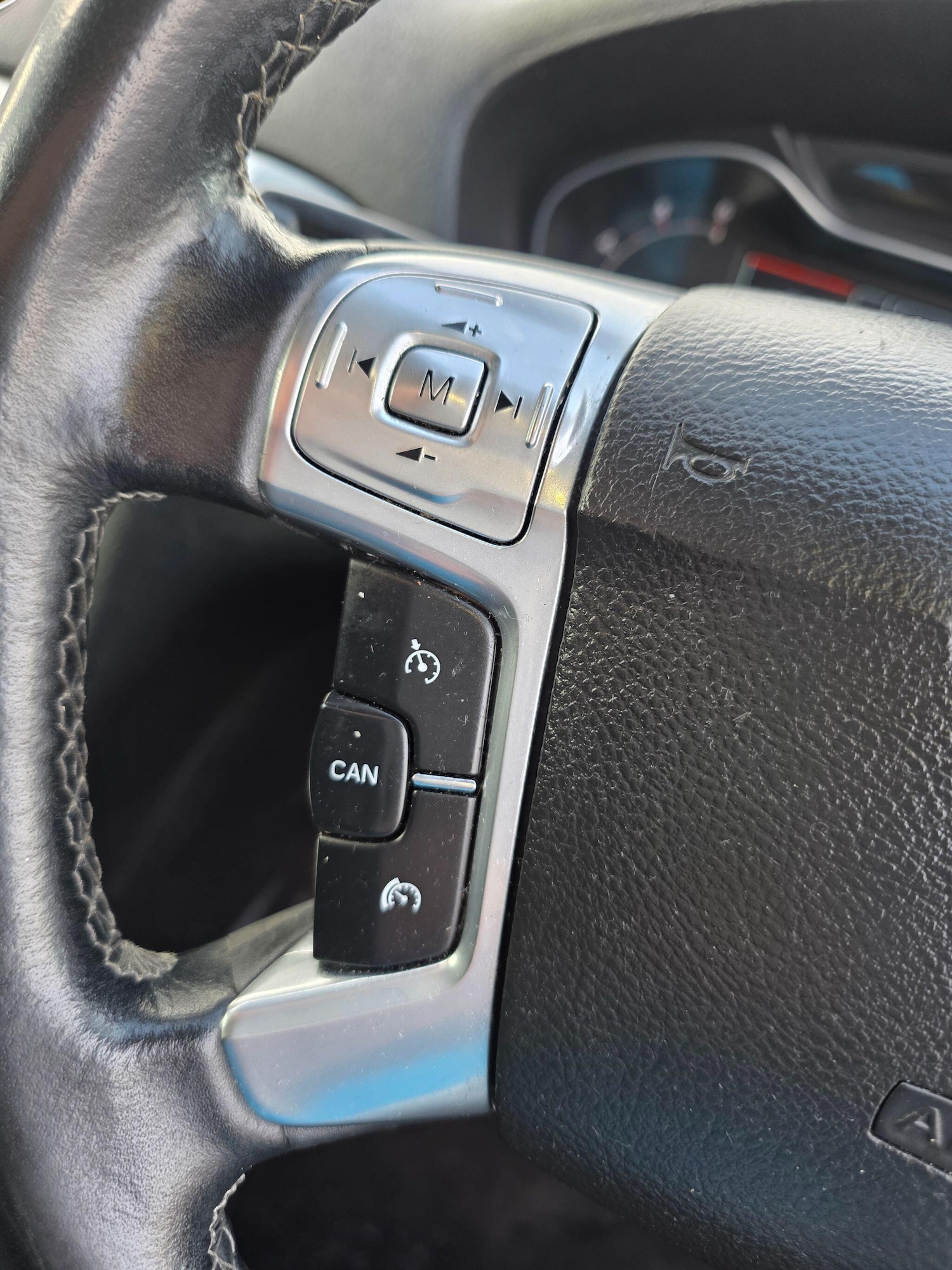 Used Ford S-Max 2012 for sale - 77238091: Photo 23