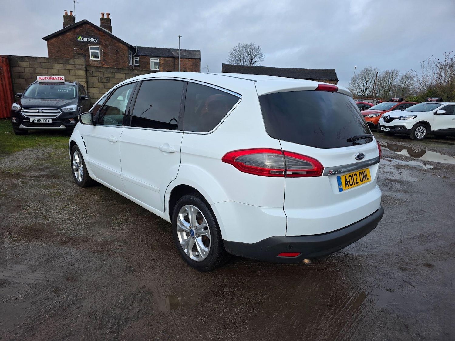 Used Ford S-Max 2012 for sale - 77238091: Photo 4