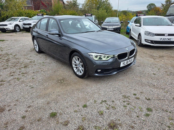 Used BMW 3 Series 2018 for sale - 76314349: Photo 1