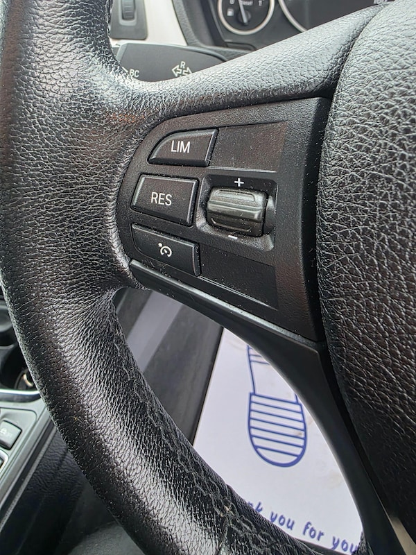Used BMW 3 Series 2018 for sale - 76314349: Photo 33