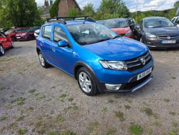 2015 (15) - 1.5 dCi Laureate Euro 5 5dr