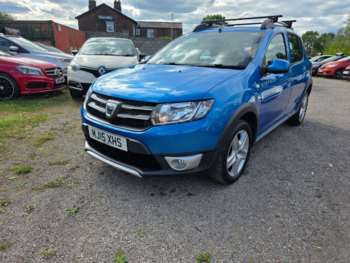 Used Dacia Sandero Stepway 2015 for sale - 75127070: Photo