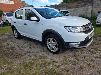 Used Dacia Sandero Stepway 2016 for sale - 75941713: Photo