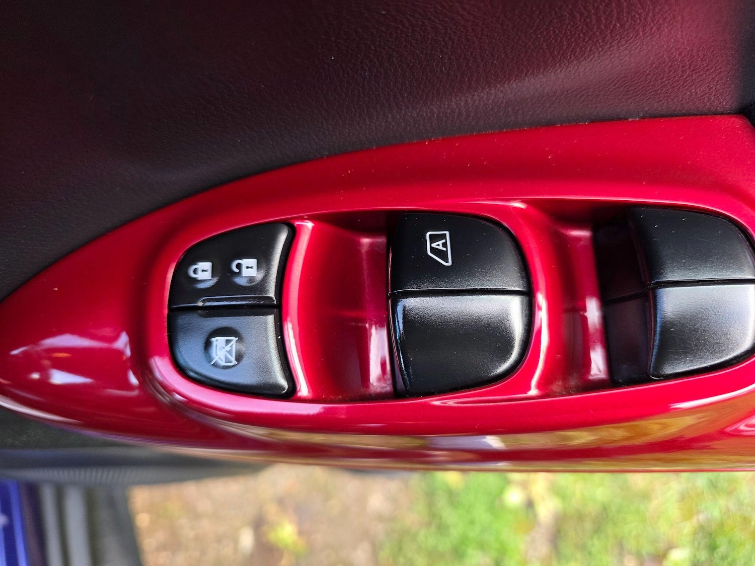 Used Nissan Juke 2017 for sale - 76389269: Photo 27