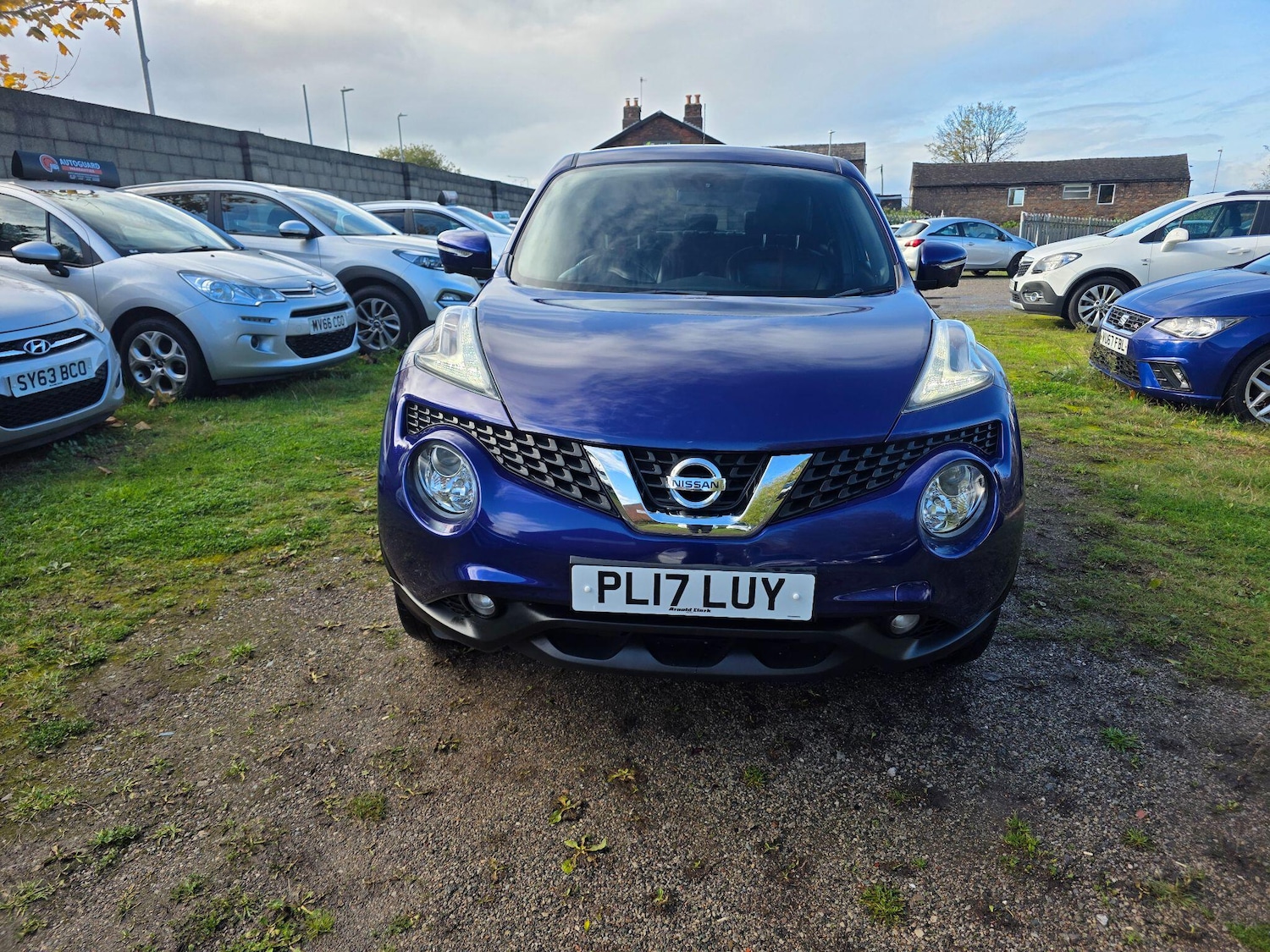 Used Nissan Juke 2017 for sale - 76389269: Photo 3