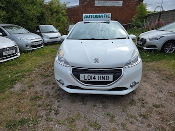 Used Peugeot 208 2014 for sale - 75623741: Photo