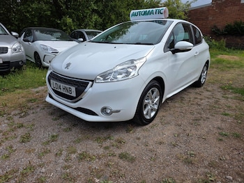 Used Peugeot 208 2014 for sale - 75623741: Photo