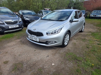 Used Kia Ceed 2015 for sale - 78260651: Photo