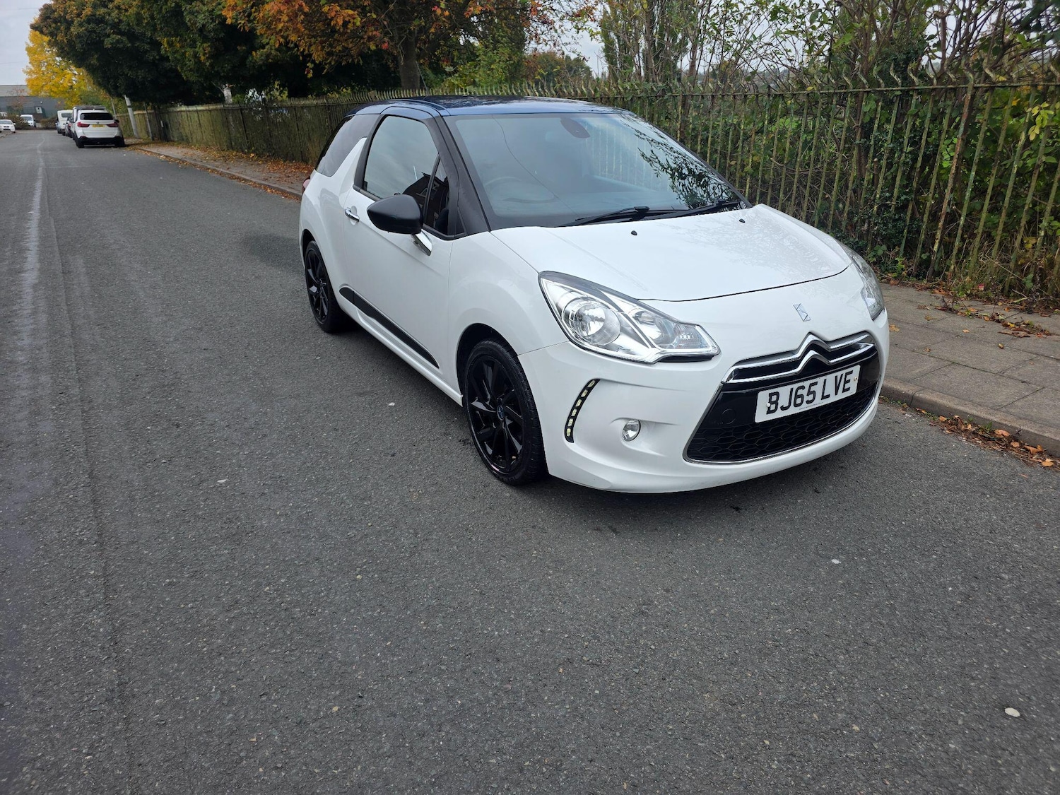 Used DS Automobiles DS 3 2015 for sale - 76802484: Photo 1